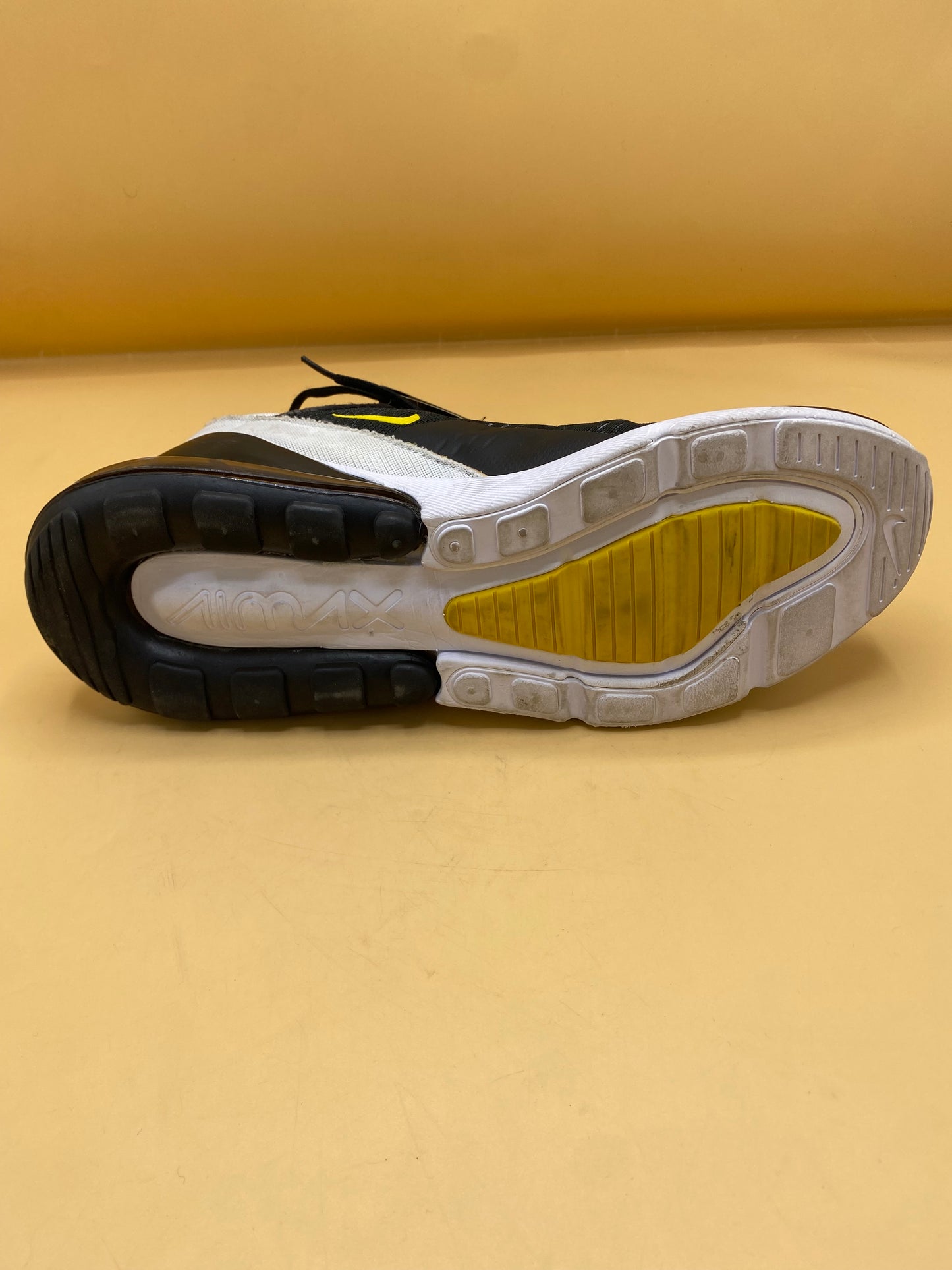 Nike Air Max 270 GS 943345-016