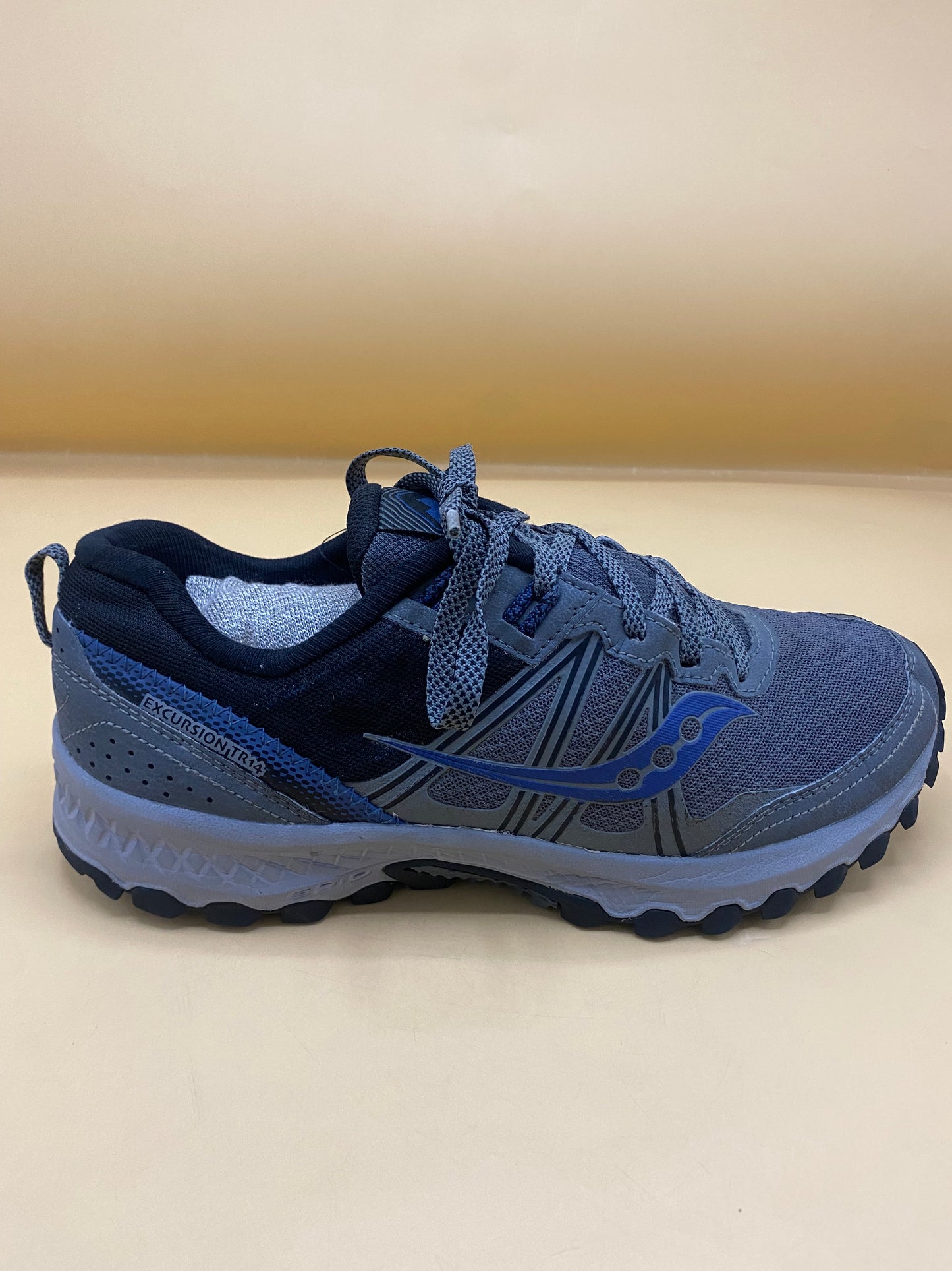 Sacuny men’s exicution Tr14