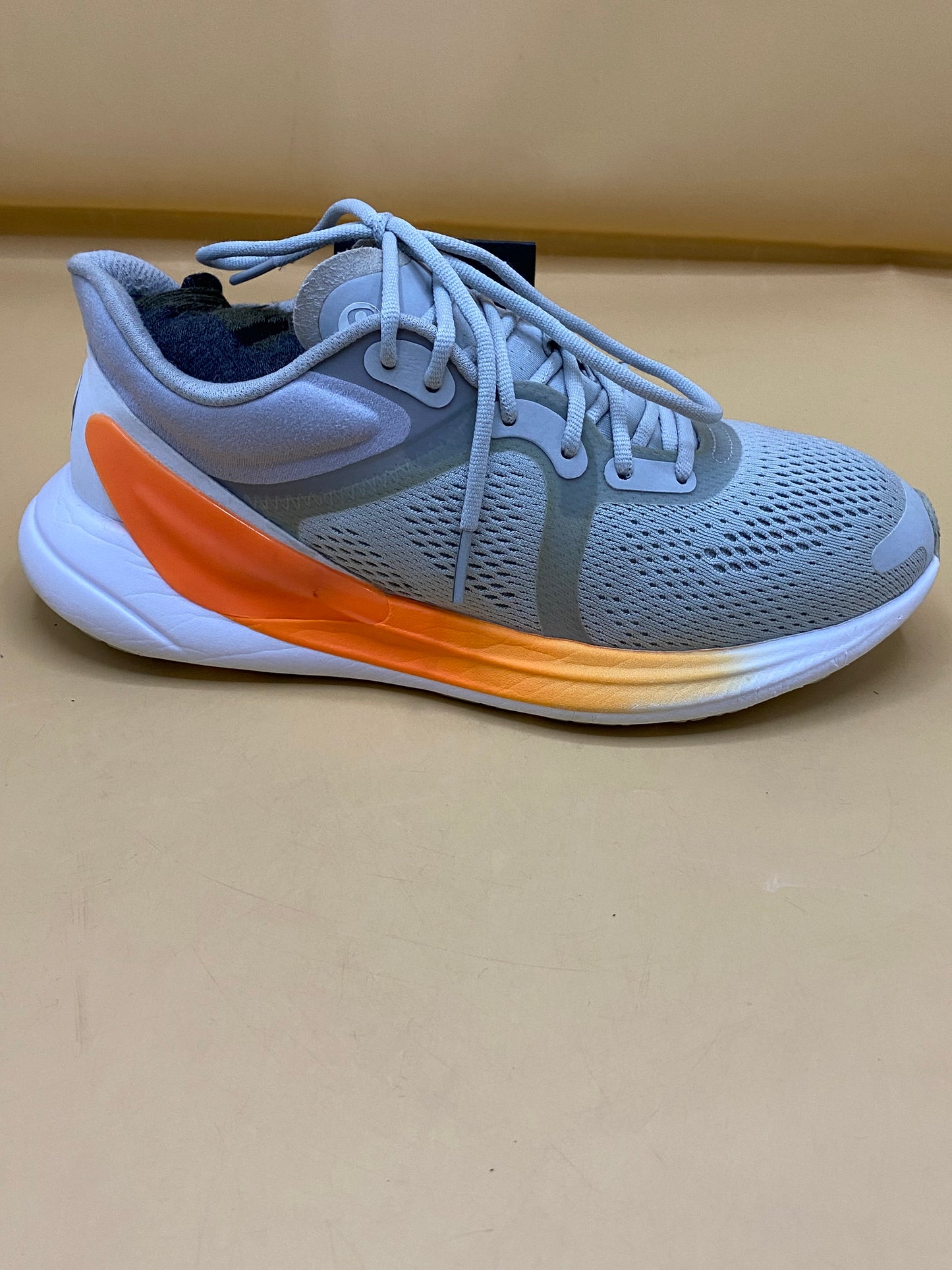 PreOwned Lululemon BlissFeel Run unisex Grey/Orange