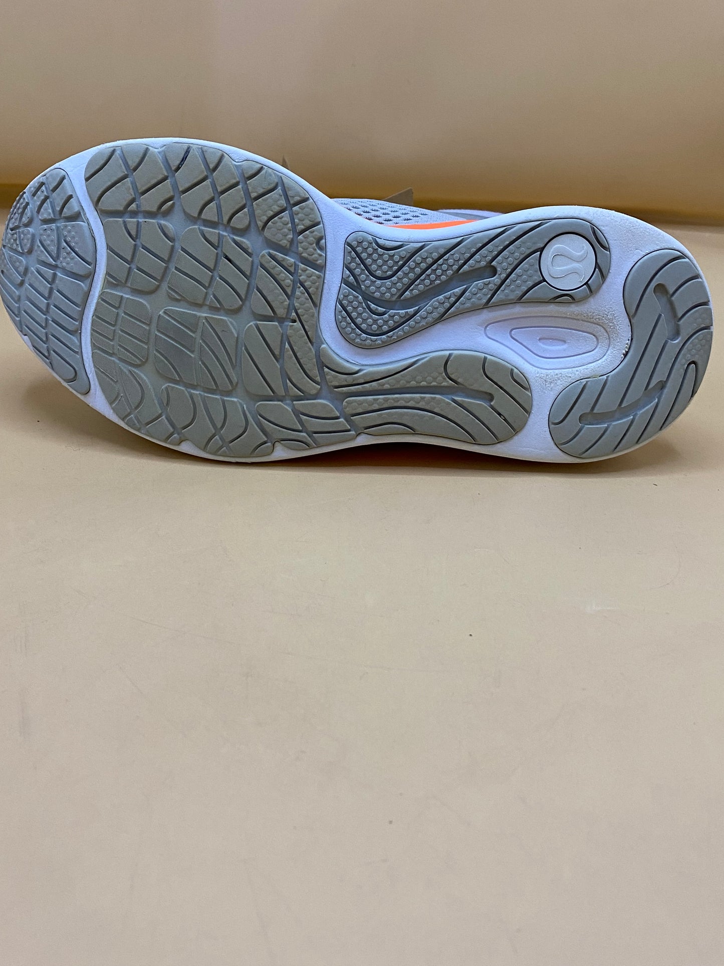 PreOwned Lululemon BlissFeel Run unisex Grey/Orange