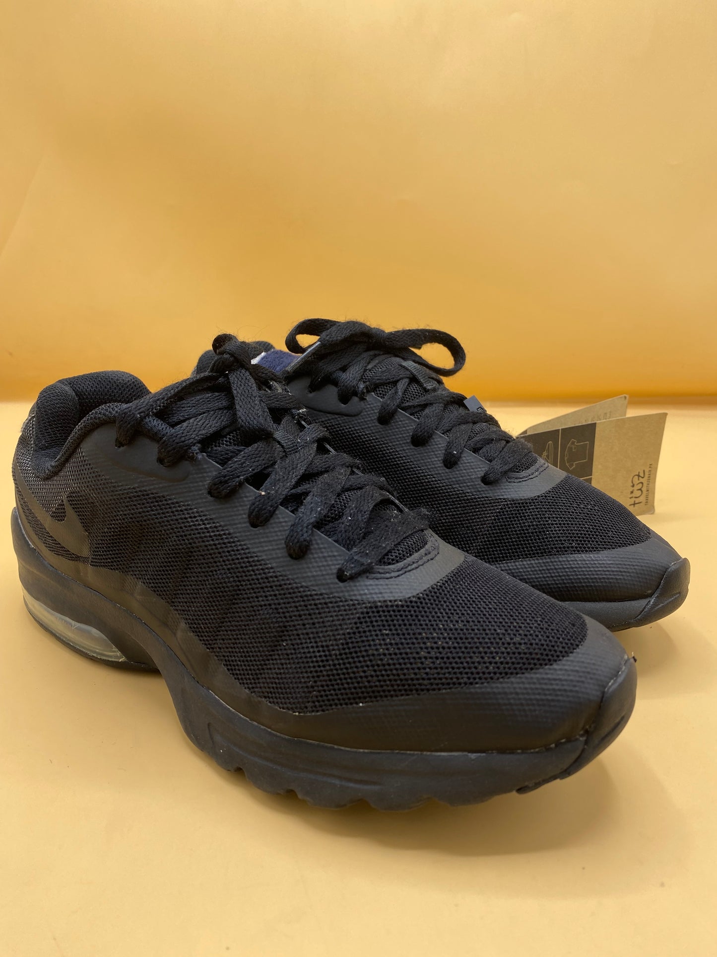Nike Air Max Invigor Trainers Men’s