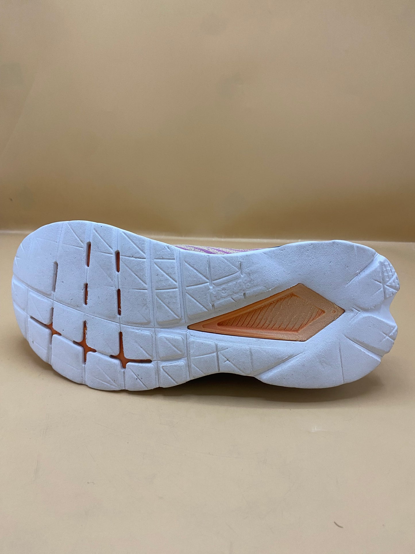 Hoka match 5 women’s