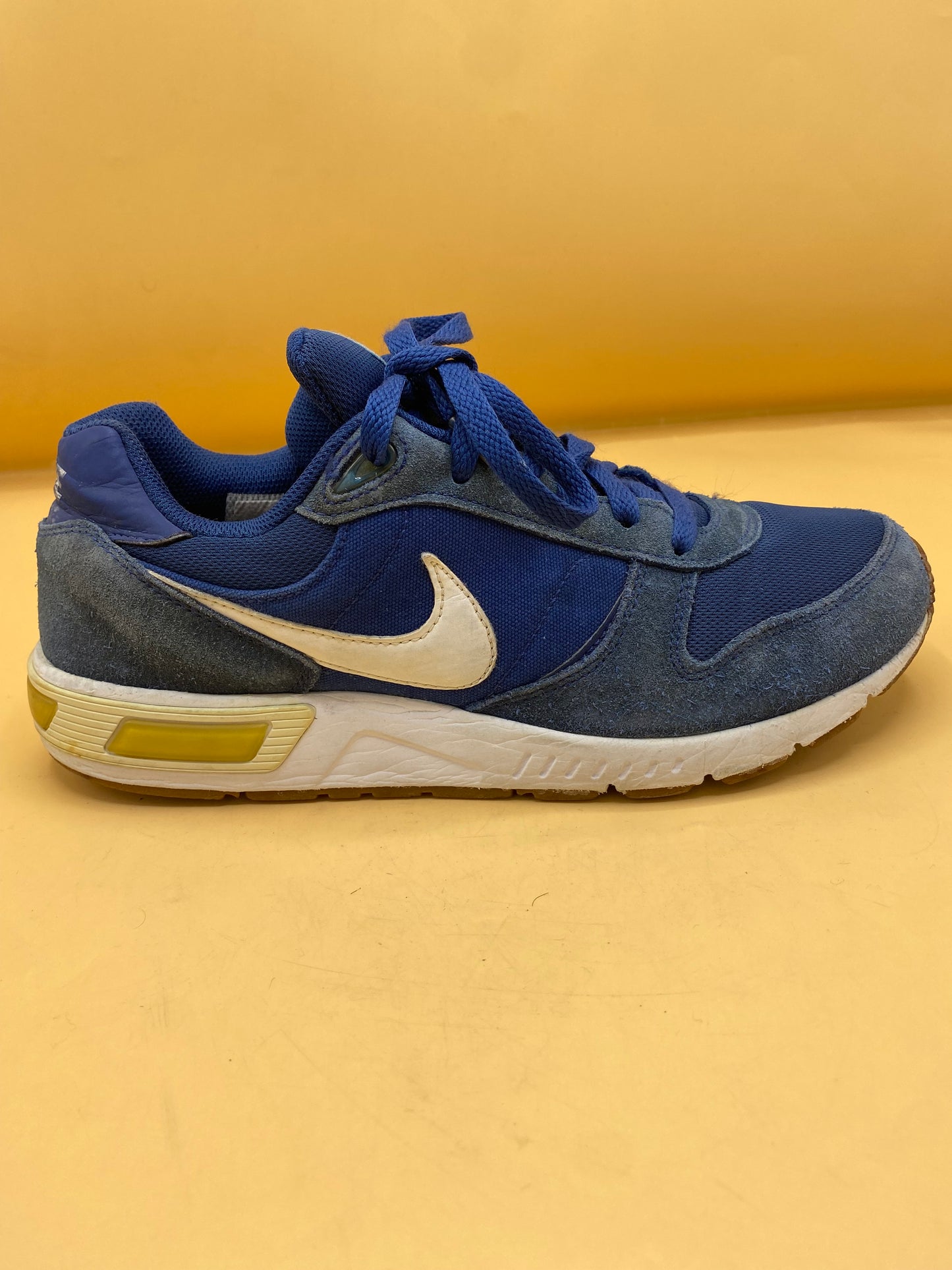 Nike Nightgazer Sneakers for Men