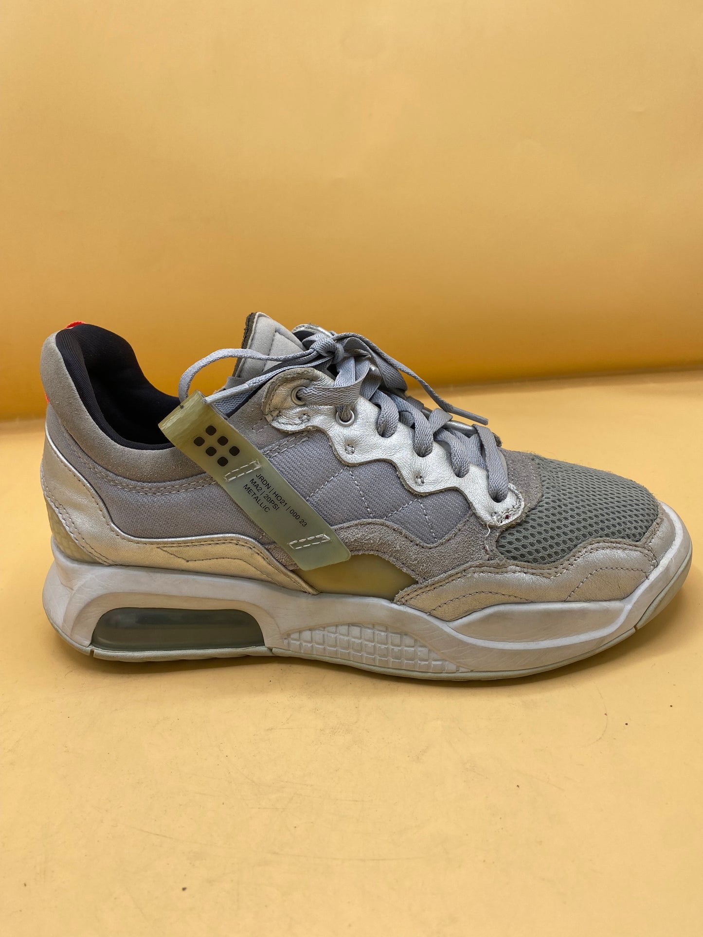 Nike Jordan MA 2 Gray