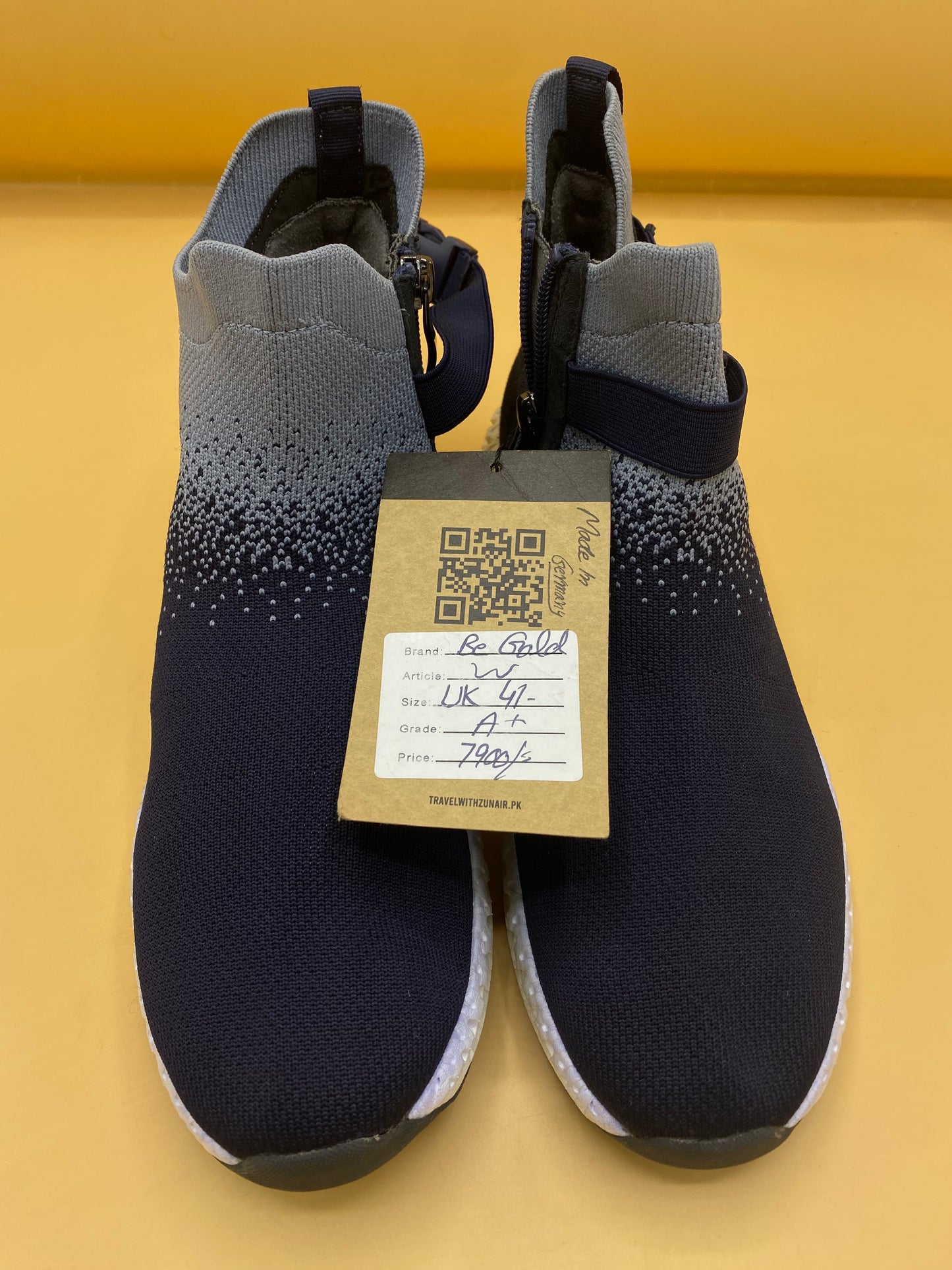 Rise React Flyknit AV5553-004