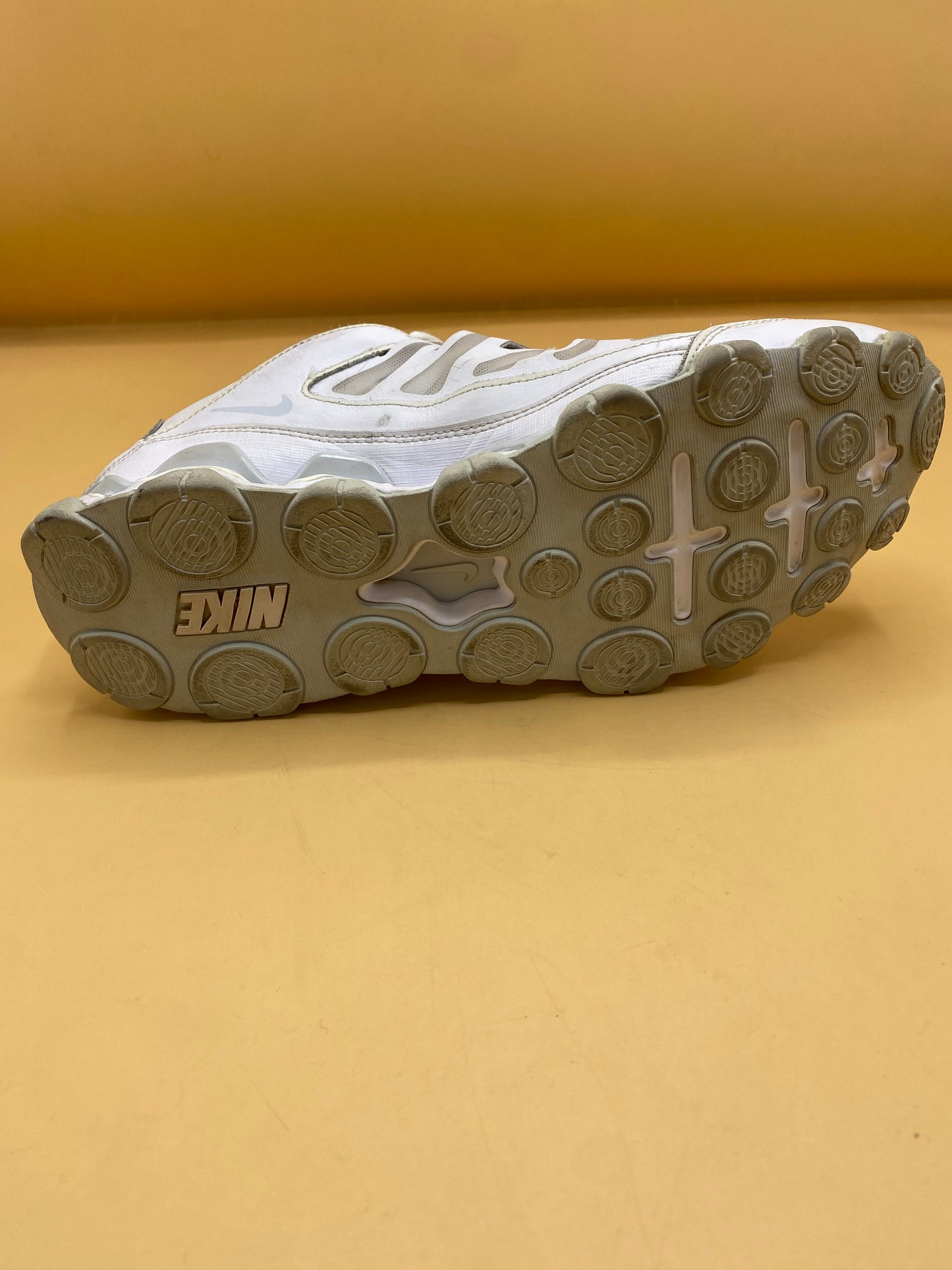 Nike Reax 8 TR Mesh Leather Shoes