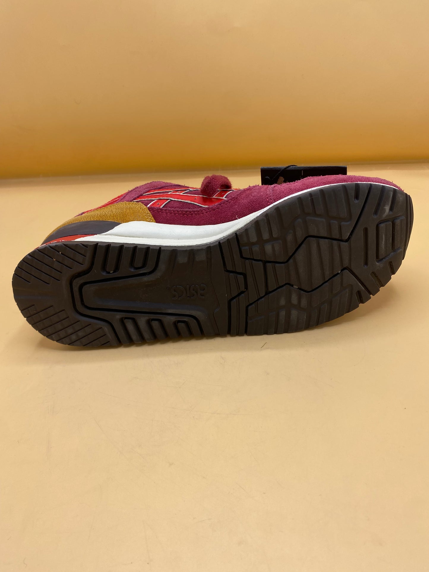 ASICS GEL-Lyte III "Burg Fiery Red"