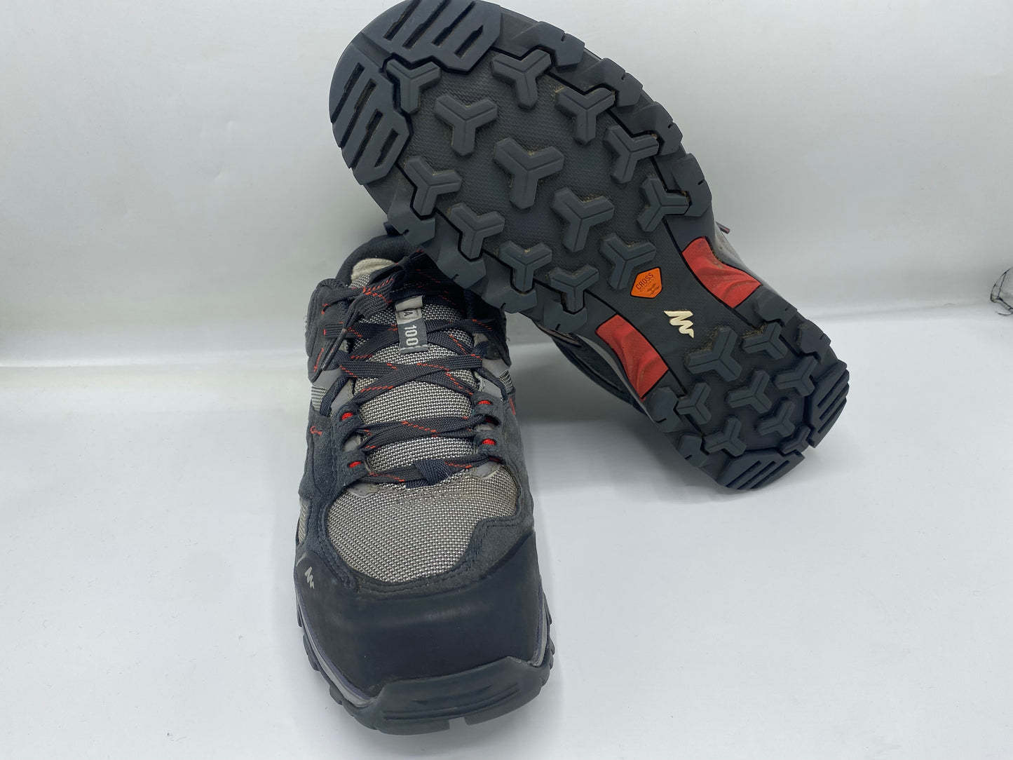 QUECHUA Men's waterproof mountain hiking shoes