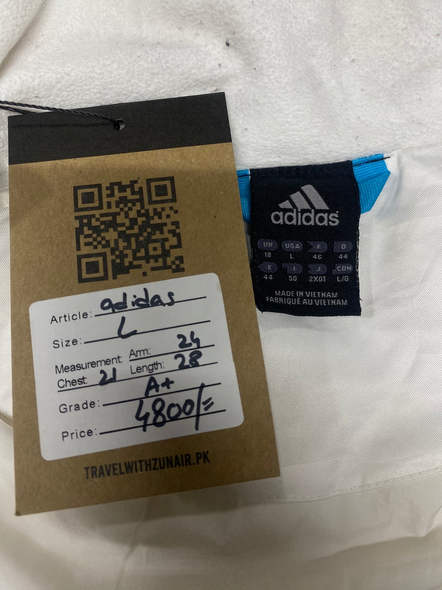 Adidas Puffer Coat Cream Zipper and Hood Womens