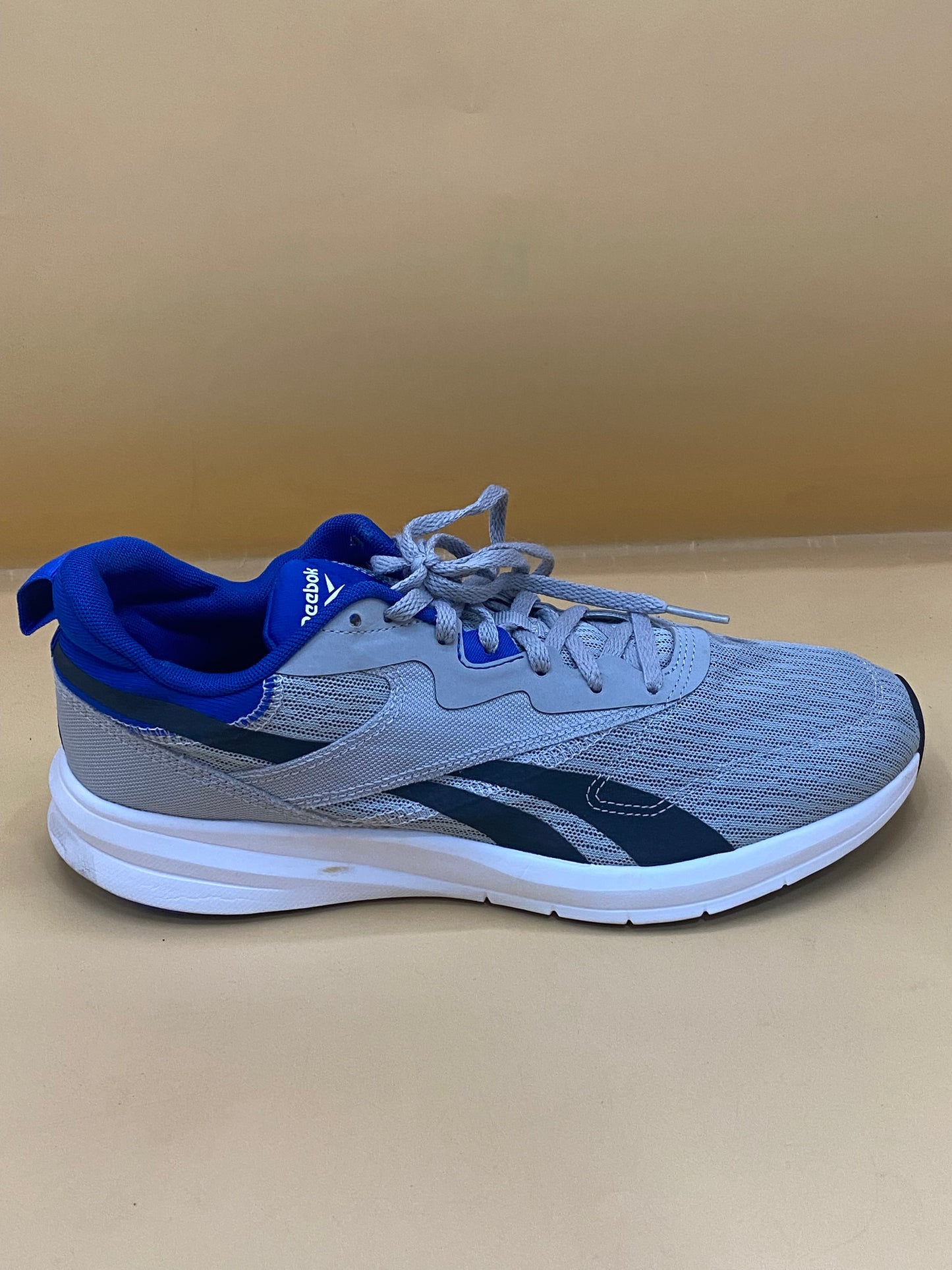 Reebok Gray Men Shoes