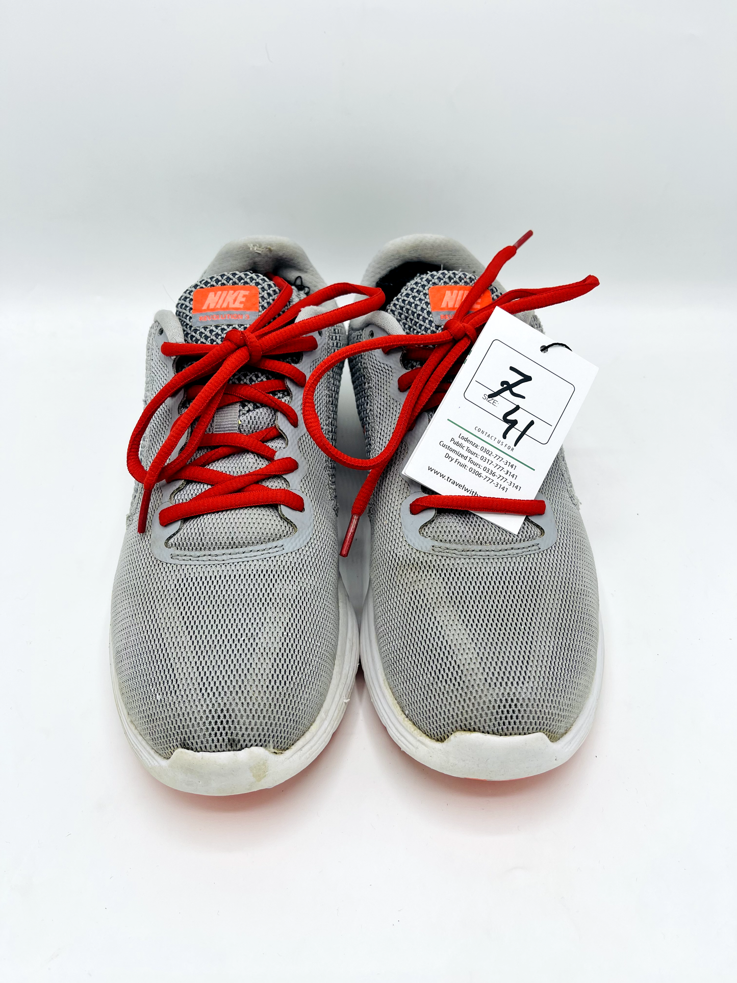 NIKE REVOLUTION 3