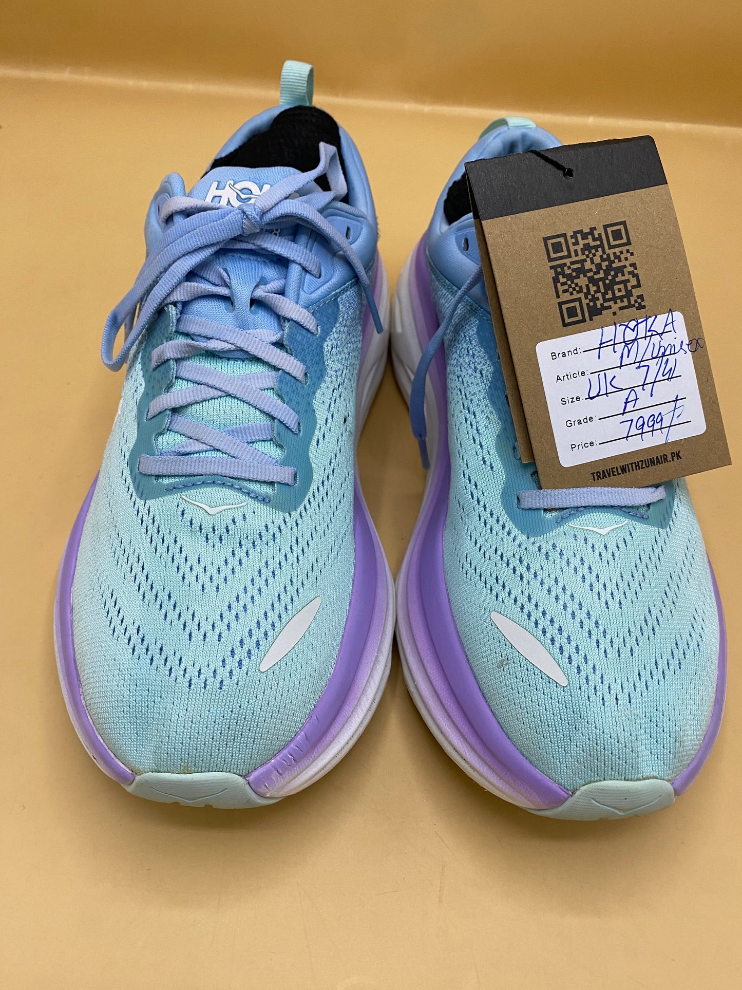 Hoka One One Women's Bondi 8 Running Sneaker Shoes