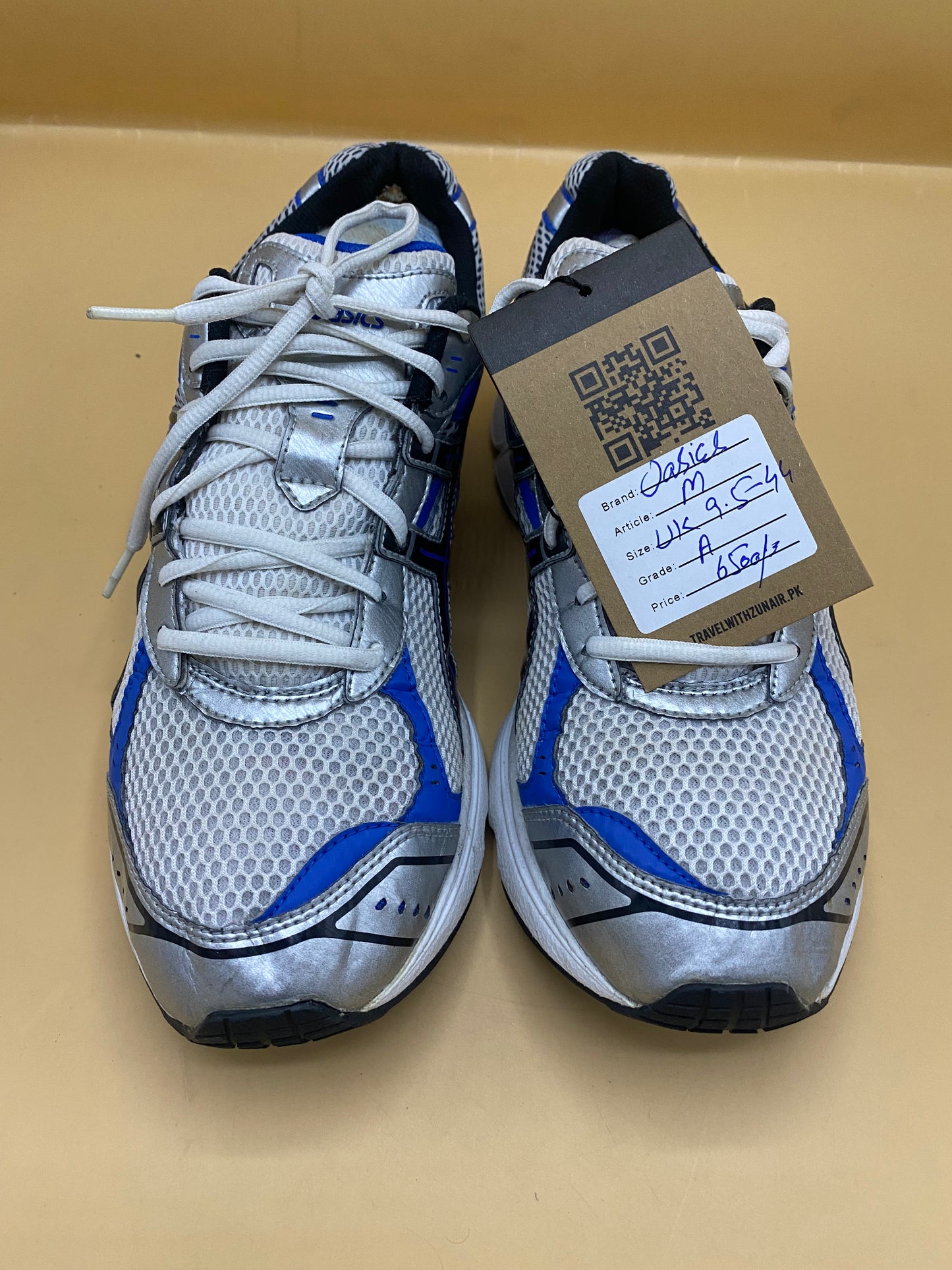 ASICS Gray / Blue/ Black Sneakers