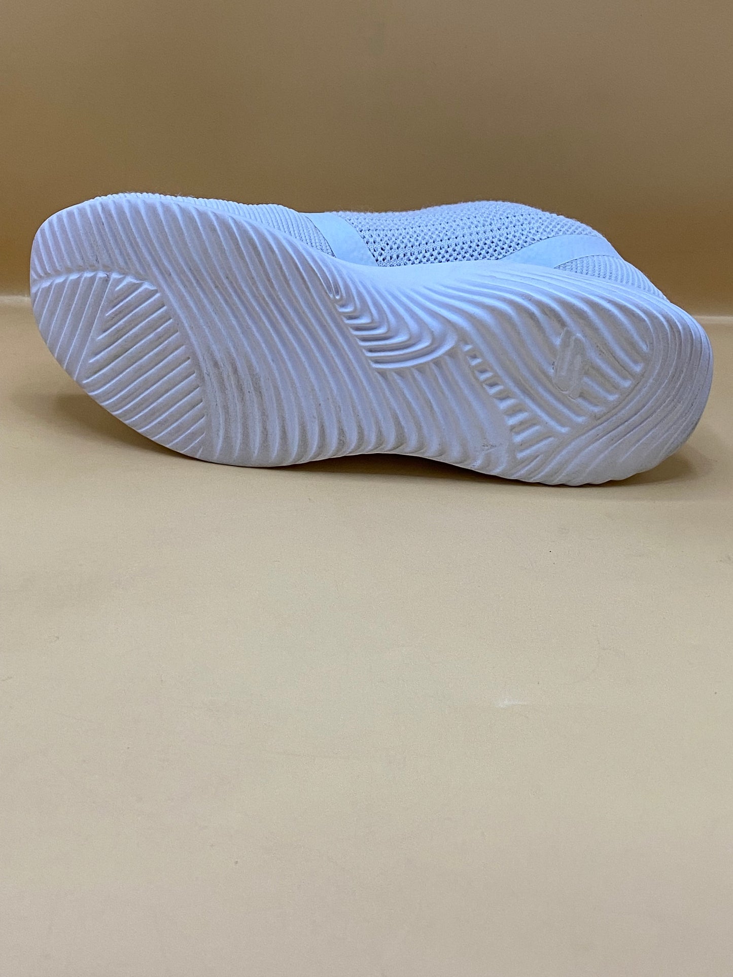 Skechers White Men free Running
