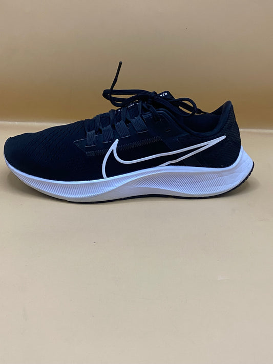 Soft foam black and white Nike
