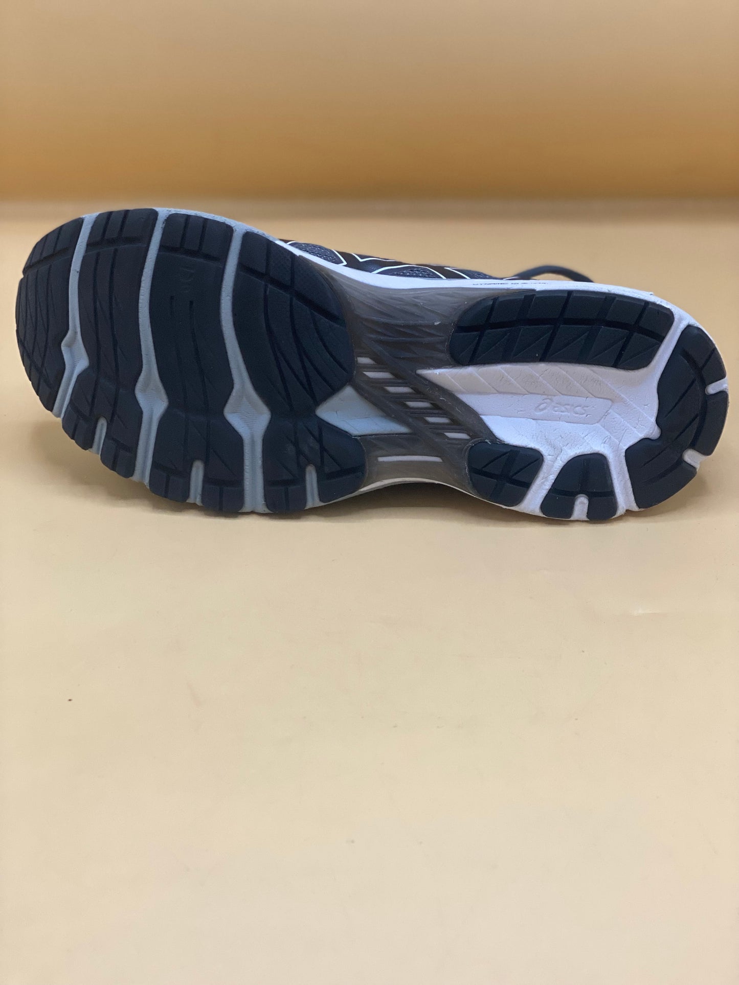 ASIC gray + black + white