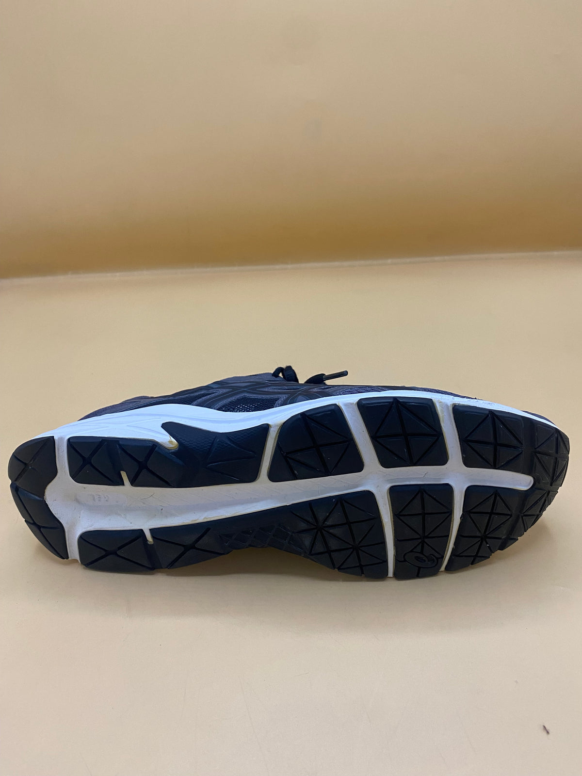 New Balance Gray Men Shoes