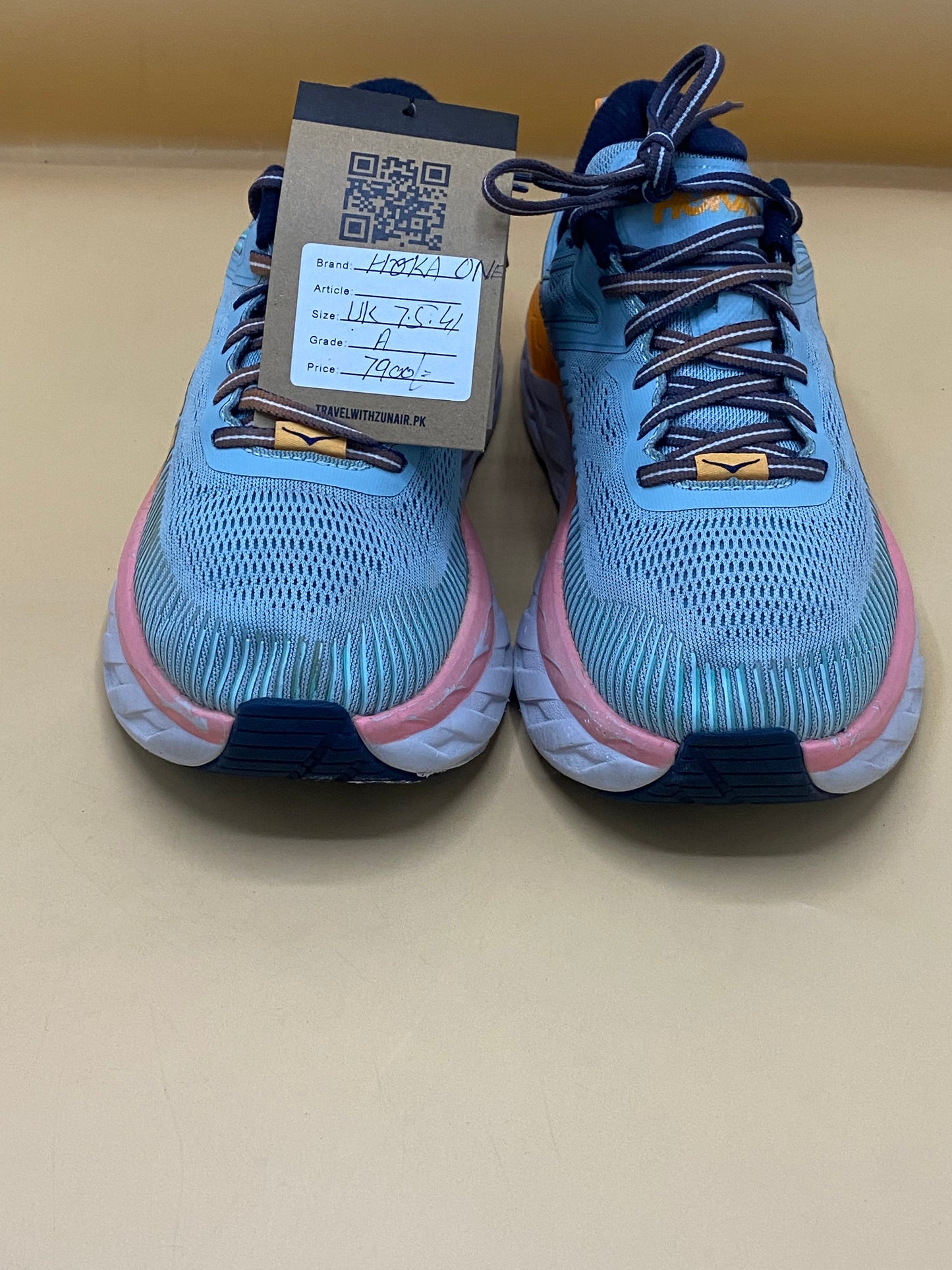 Hoka women 7