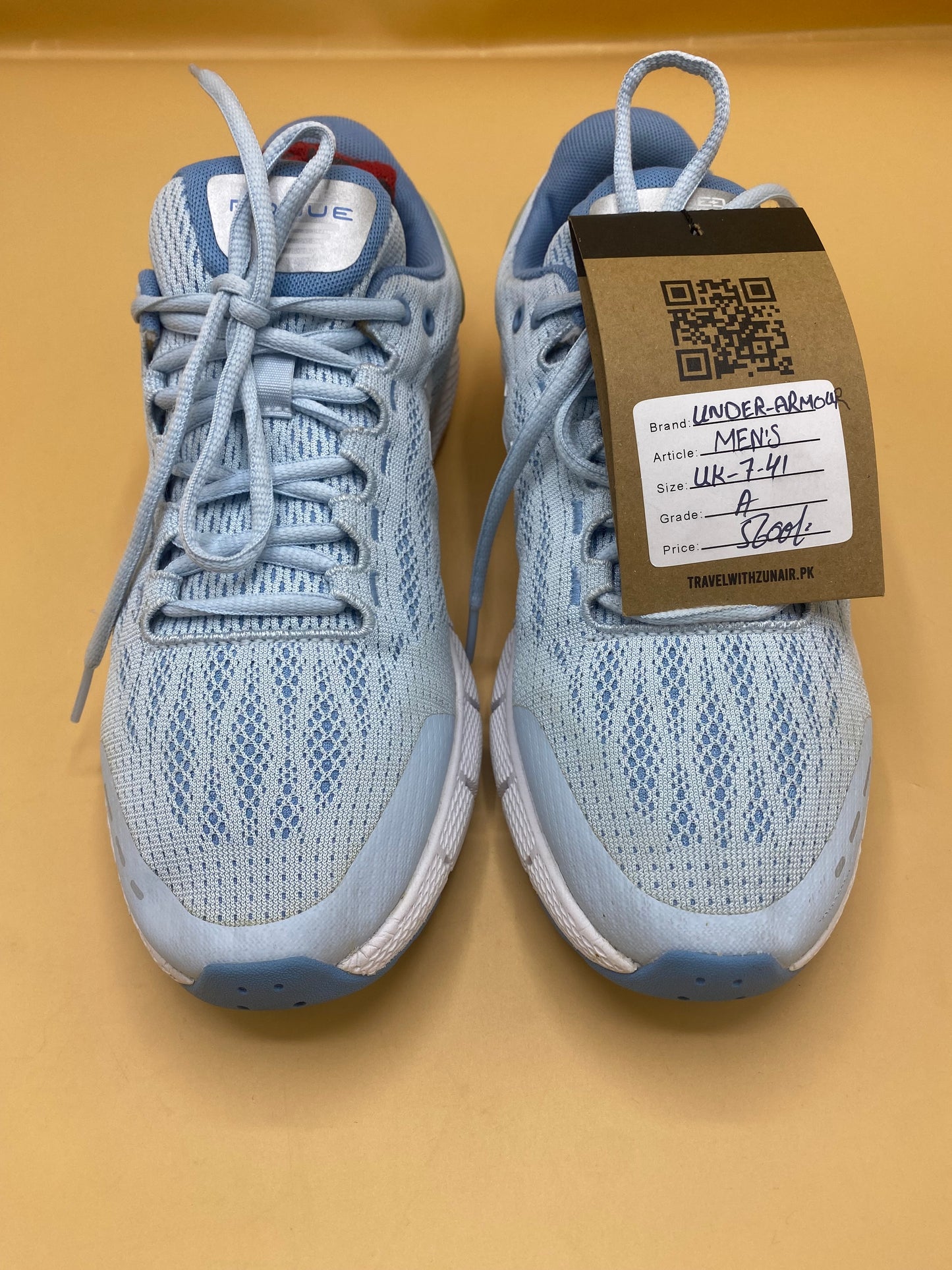 Under Armour Charged Rogue