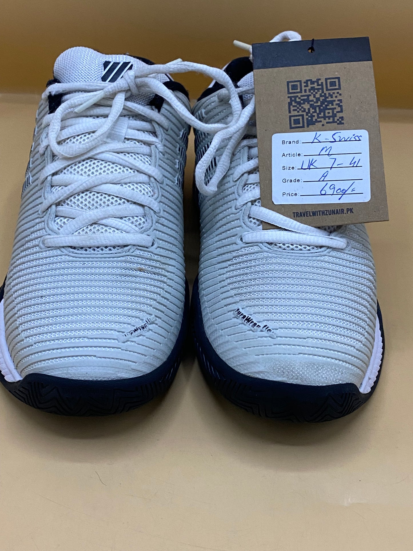 K-Swiss Hypercourt Supreme Gray Running Tennis