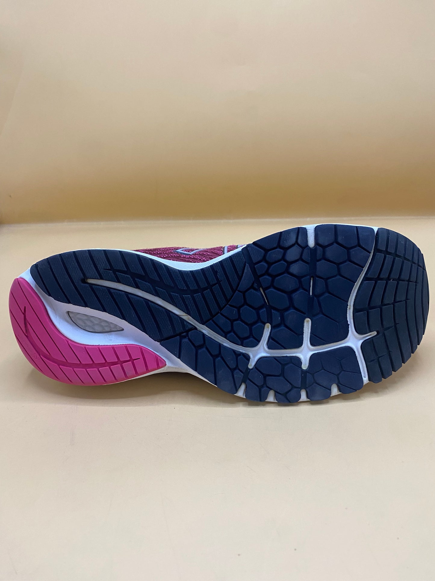 New Balance Mehroon
