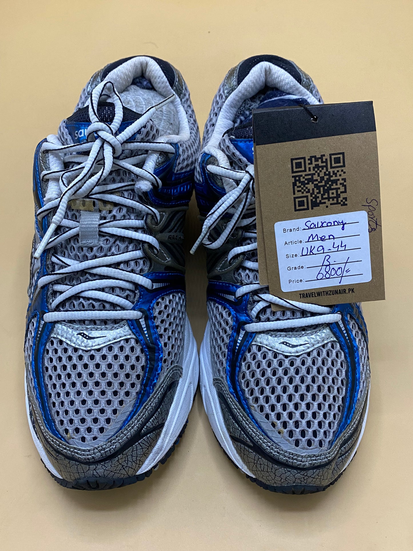 NEW Saucony Echelon 3 men Us 7 Medium Running Shoes Grey Black Blue