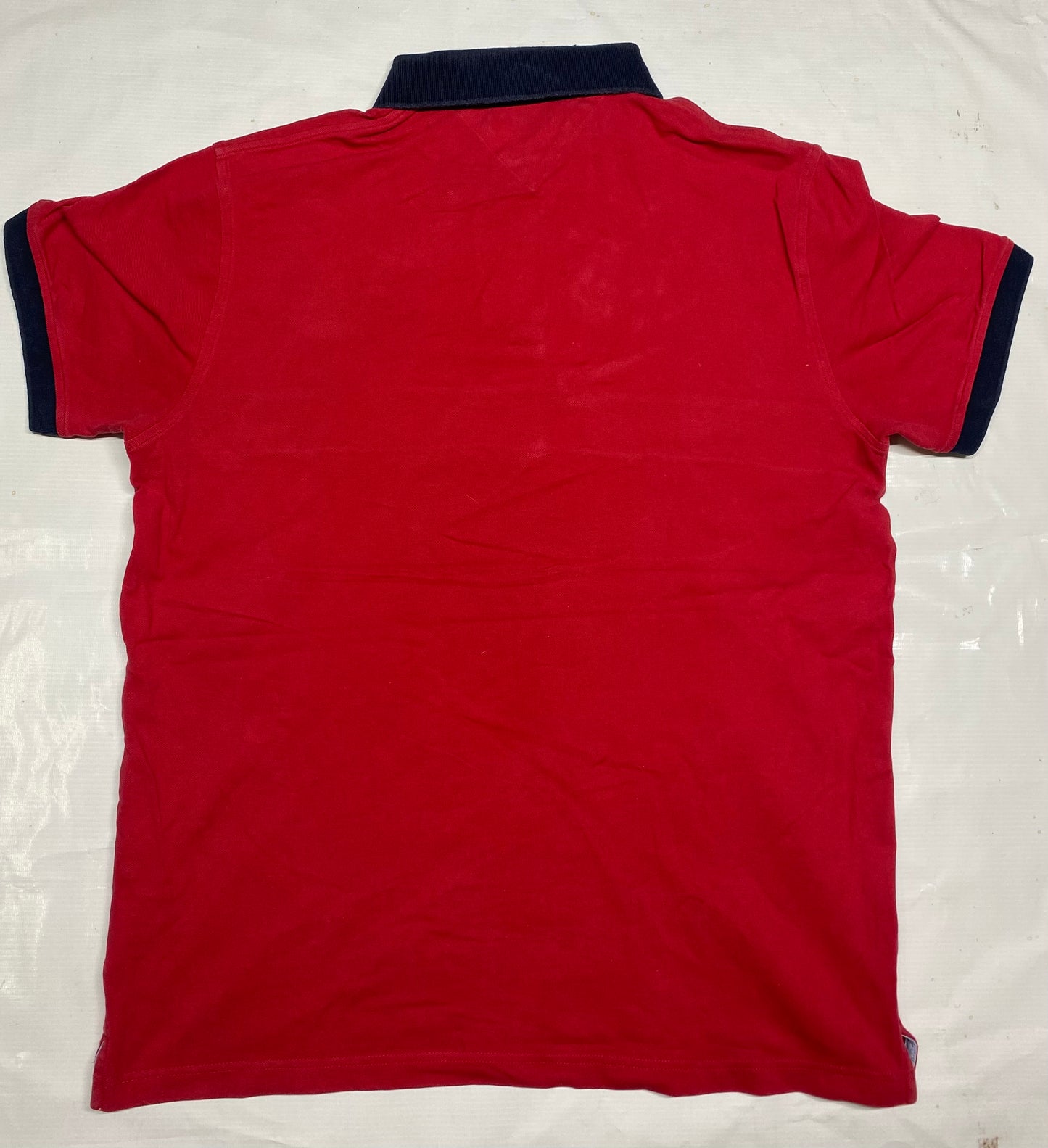 TOMMY HILFIGER MENS WEAR RED T-SHIRT