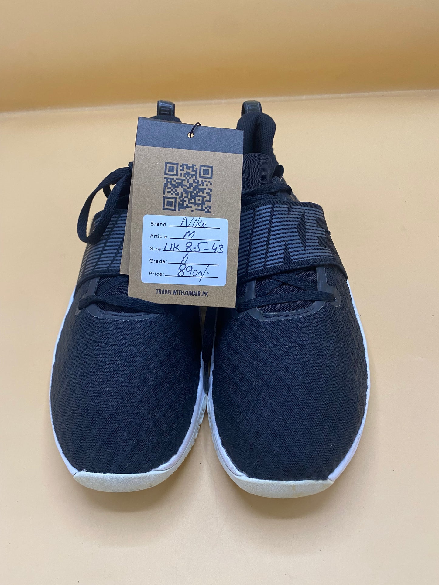 Nike black Men Sneakers