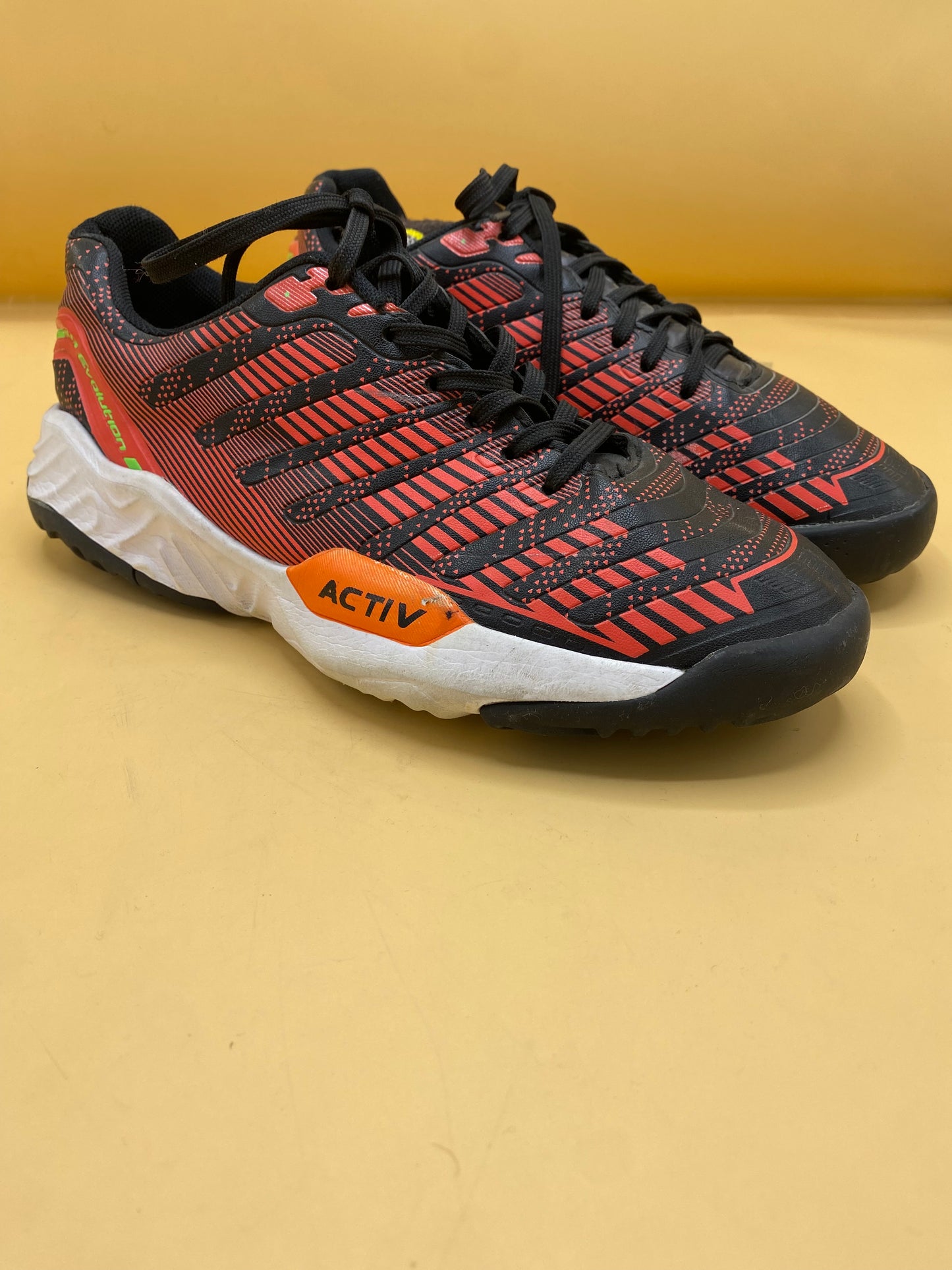 ASICS Men's Gel-Kyrios Shoes