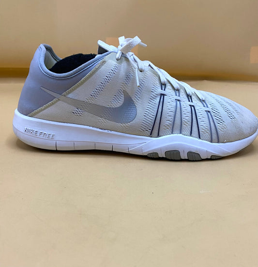 Women's Nike Free TR White Metallic Silver Wolf Grey Trail