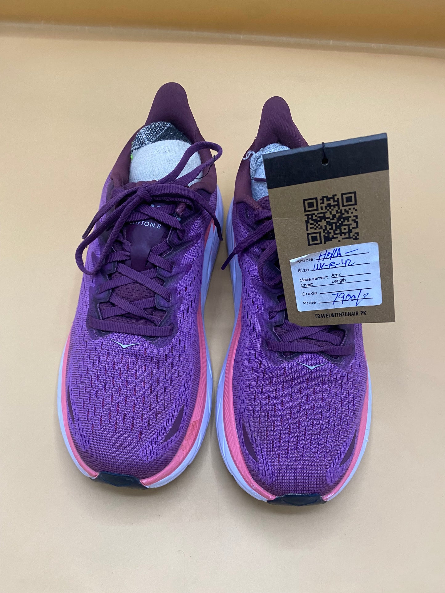 Demon hoka one Clifton 6