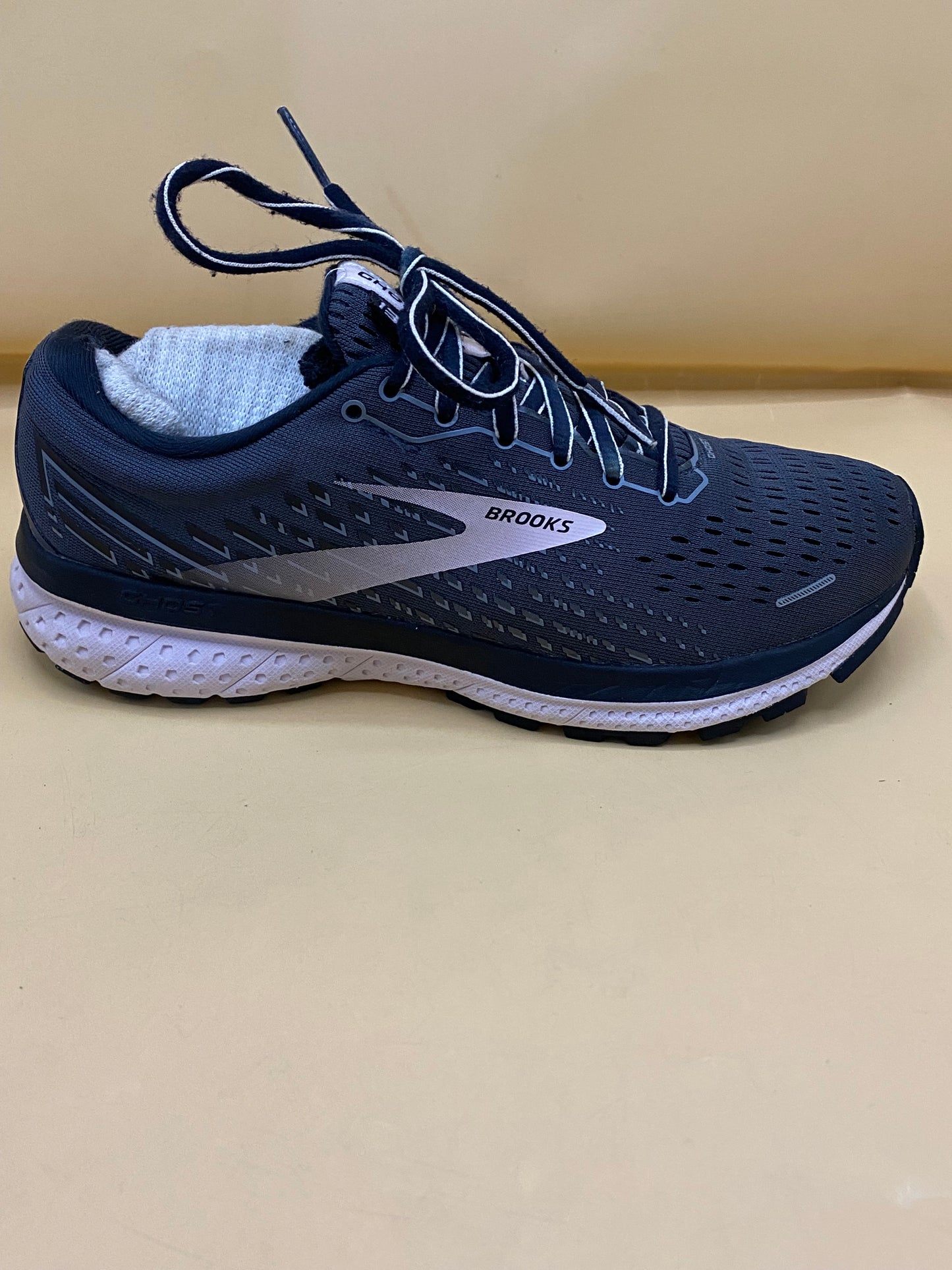 Brooks Ghost 13 Gray Running Shoes Sneakers
