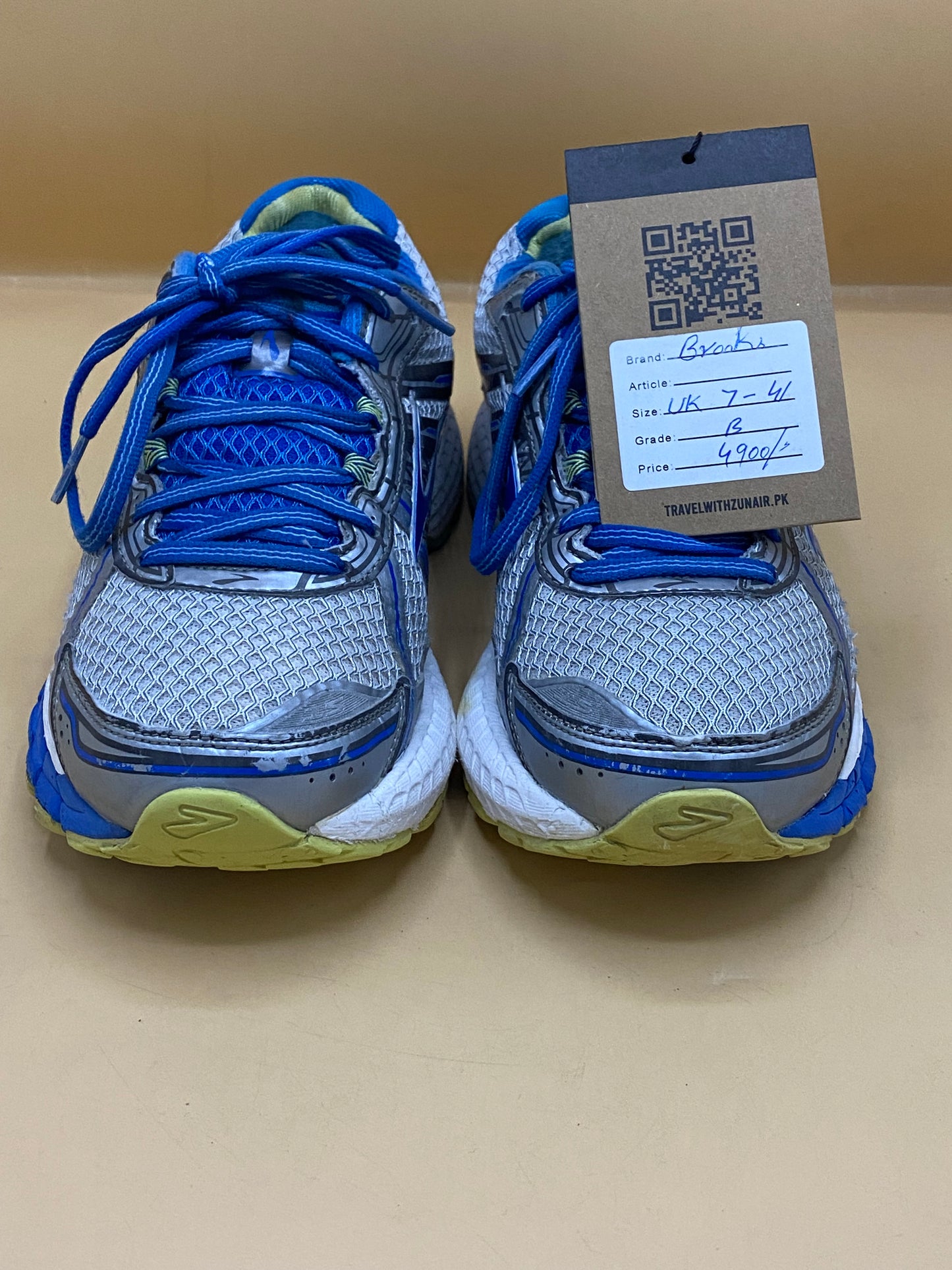 Brooks Men -