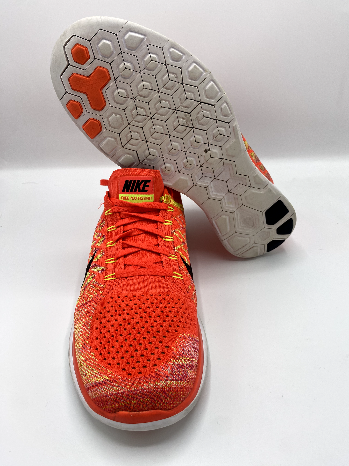 NIKE FLYKNIT